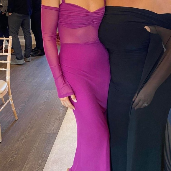 REVOLVE Runaway The Label Lamoura Dress Plum Size Small - Picture 12 of 17